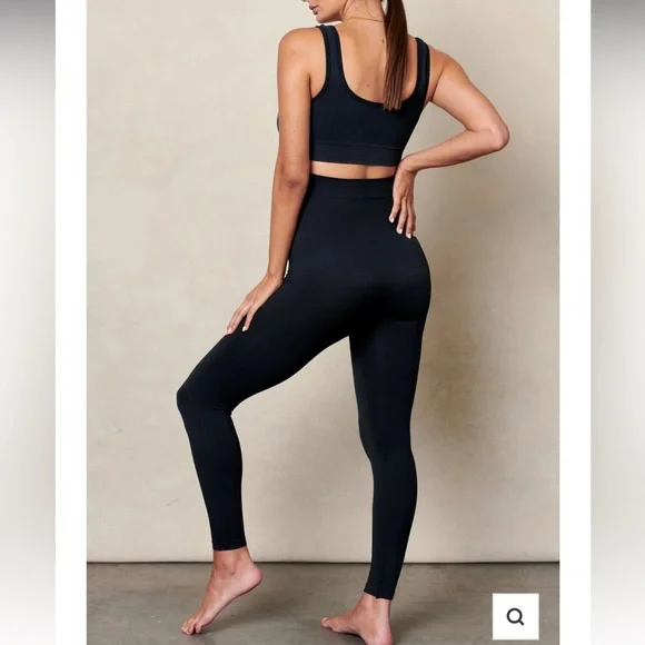 BLANQI Black Maternity Leggings - Picture 2 of 8